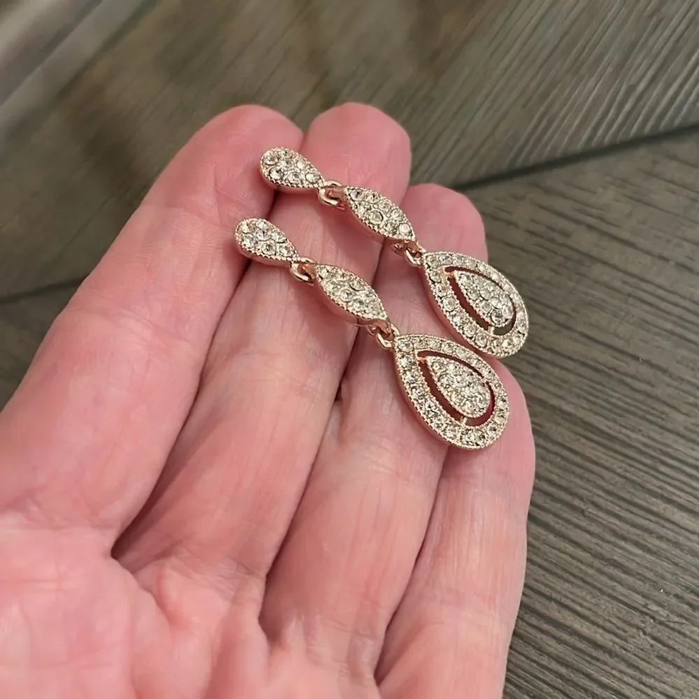 Vintage Style Rose Gold Colored Drop Earrings Rhinestone Dangle Earrings